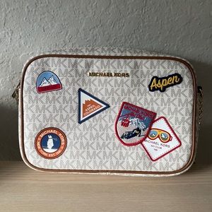 Micheal Kors Crossbody